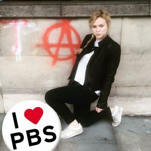 Meet your Posher, Caroline